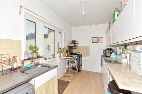 3 bedroom end of terrace house for sale, St. Luke's Road, Ramsgate, Kent