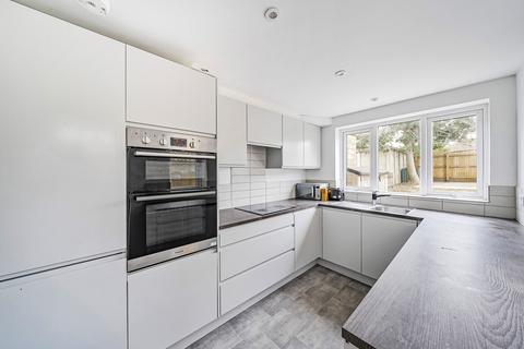 181 Coronation Avenue, Bath, BA2 2JY