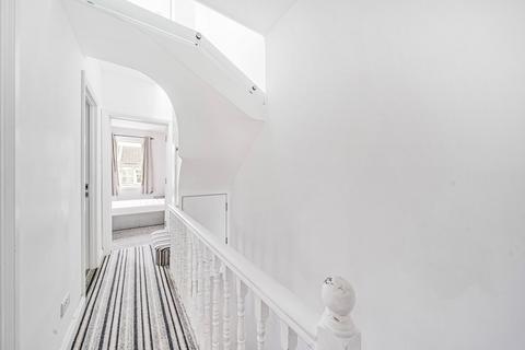 181 Coronation Avenue, Bath, BA2 2JY