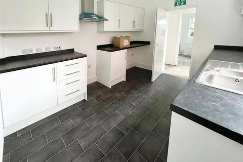 4 bedroom terraced house to rent, Drummond Street, Wolverhampton, West Midlands, WV1