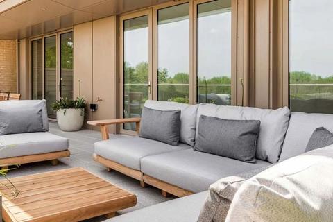 2 bedroom apartment for sale, Sunningdale Park, Larch Avenue, Ascot