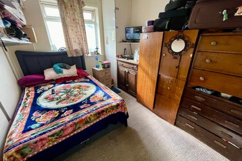 73 Connaught Road, Luton, LU4 8ER