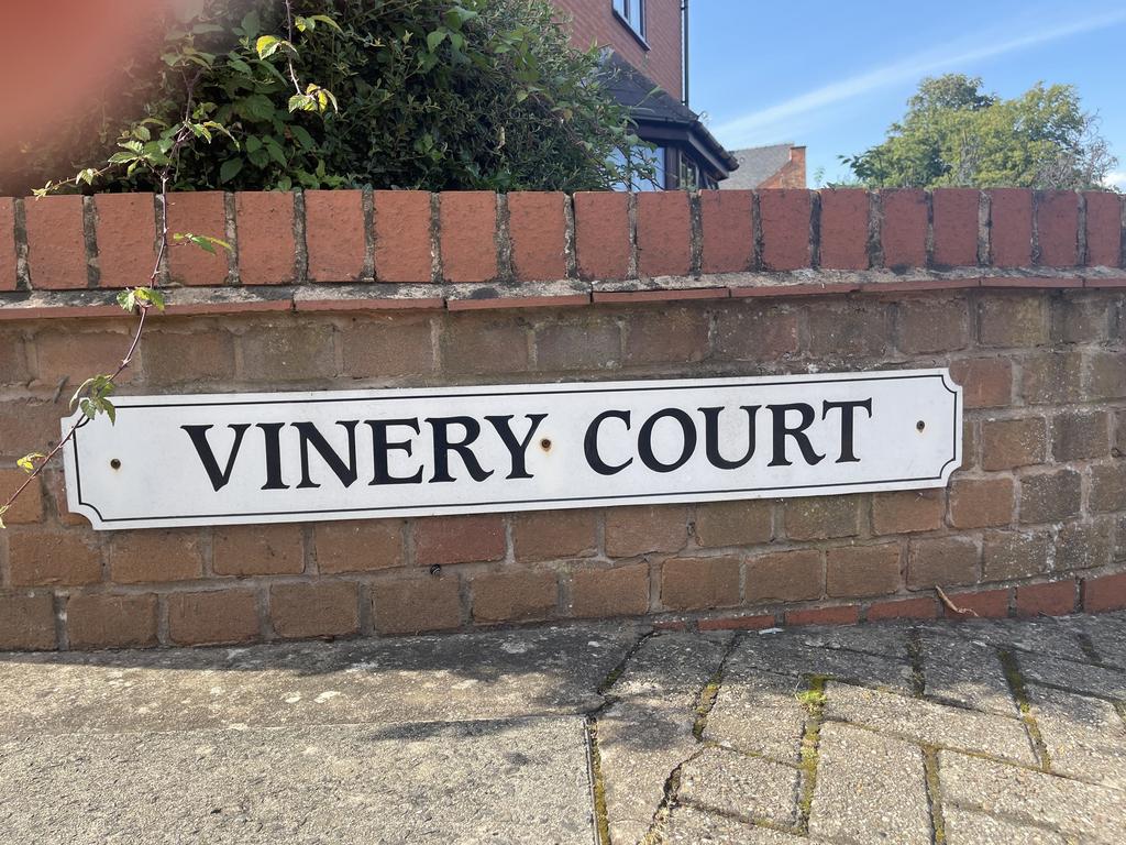 Vinery Court