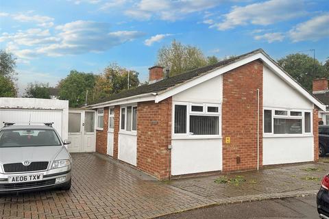 3 bedroom detached bungalow for sale, Baccara Grove, Bletchley MK2