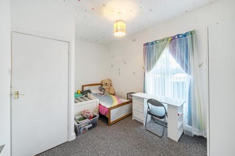 208 Heneage Road, Grimsby, DN32 9JF