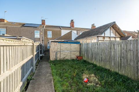 208 Heneage Road, Grimsby, DN32 9JF