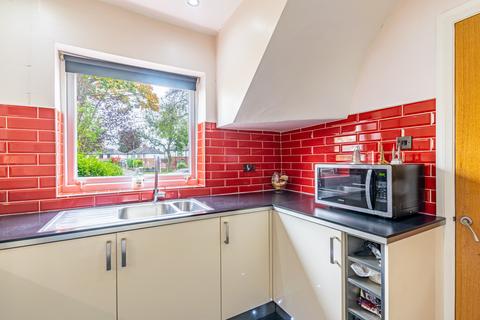 3 bedroom semi-detached house for sale, Leeds LS7