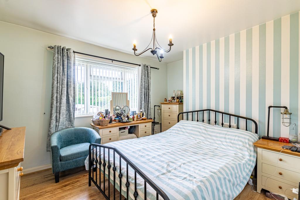 Bedroom2