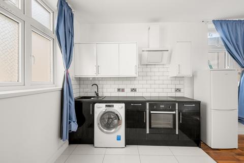 1 bedroom apartment to rent, Windmill Place, Southall, UB2