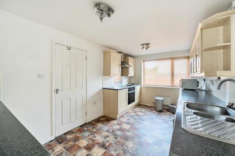 3 bedroom detached house for sale, Carterton,  Oxfordshire,  OX18