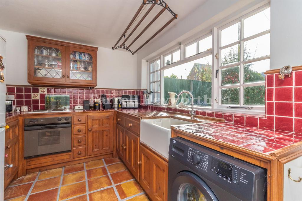 Kitchen image 3