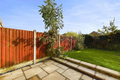 7 Bateman Close, Tuffley, Gloucester, GL4 0HH
