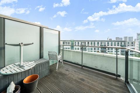 2 bedroom apartment for sale, Empire Square East, Empire Square, London