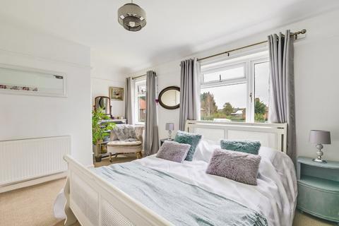 18 Bridge Road, Woolmer Green, Knebworth, SG3 6JL