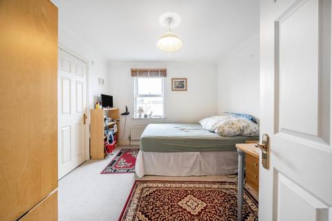 2 bedroom flat for sale, Mitcham Road, Tooting