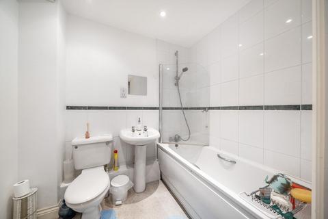 2 bedroom flat for sale, Mitcham Road, Tooting