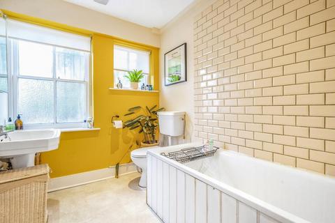 62a Gipsy Hill, London, SE19 1PD