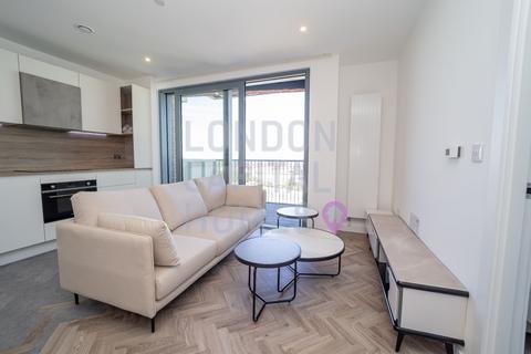 1 bedroom apartment for sale, Skyline Apartments, 11 Makers Yard, London, E3