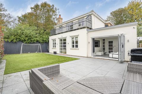 4 bedroom detached house for sale, Mill Reef, Newmarket CB8