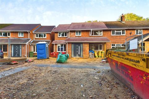 4 bedroom semi-detached house for sale, Tenaplas Drive, Upper Basildon, Reading, Berkshire, RG8