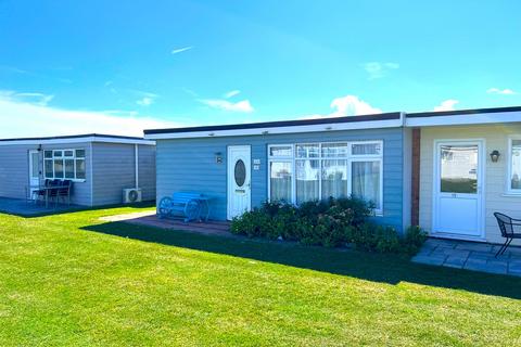 2 bedroom chalet for sale, New Lydd Road, Camber TN31