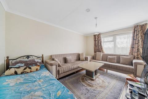 2 bedroom apartment for sale, Whitley Road, London N17