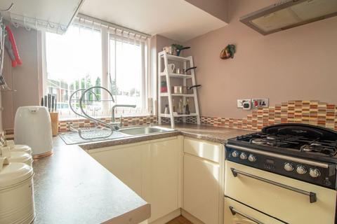 2 bedroom terraced house for sale, Crofton Close, Purbrook, PO7 5LP