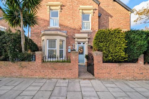 4 bedroom terraced house for sale, Sussex Street, Jarrow, NE32