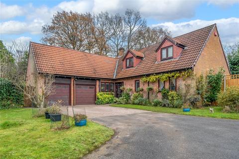 5 bedroom detached house for sale, Orchard End, Rowledge, Farnham, Surrey, GU10