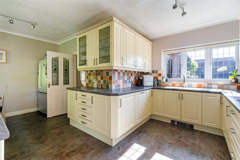 undefined, Orchard End, Rowledge, Farnham, Surrey, GU10