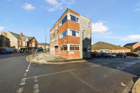 1 bedroom apartment for sale, Dove House, Cullercoats