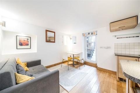 Studio for sale, Castelnau, London SW13