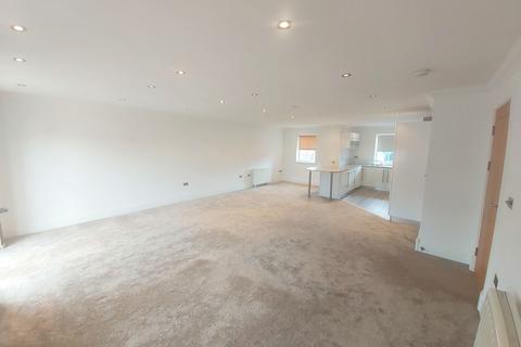 2 bedroom flat to rent, The Lime Kilns, Manchester M28