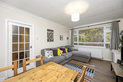 2 bedroom flat for sale, Westdene Drive, Westdene, Brighton