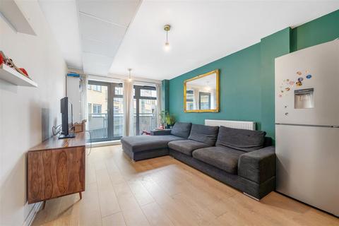 2 bedroom flat for sale, Norwood Road, London