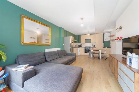 2 bedroom flat for sale, Norwood Road, London