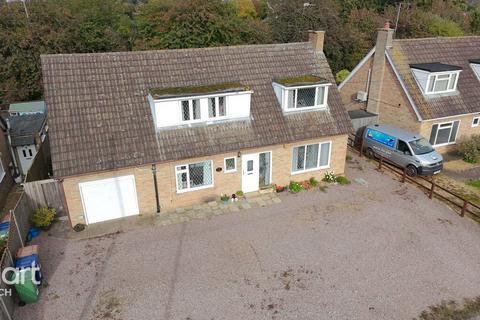 4 bedroom detached house for sale, Back Road, Gorefield