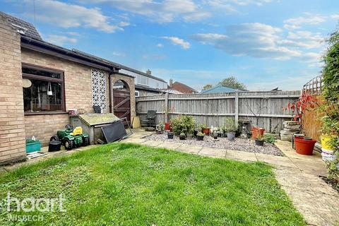 4 bedroom detached house for sale, Back Road, Gorefield