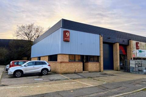 Industrial unit to rent, 9 Smeaton Close, Severalls Industrial Park, Colchester, Essex, CO4