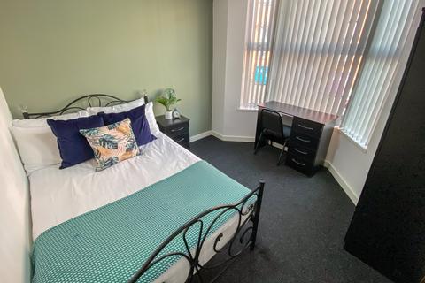 6 bedroom house to rent, Leopold Road, L7 8SR,