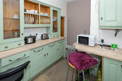 4 bedroom terraced house for sale, Manchester Road, Mossley OL5