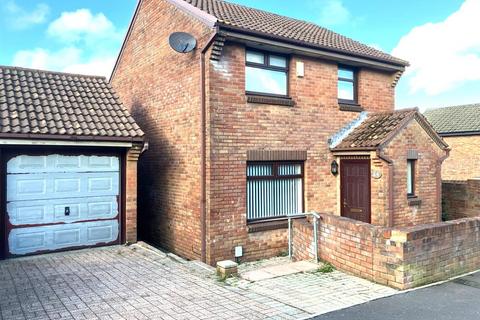 3 bedroom detached house for sale, Llys penpant