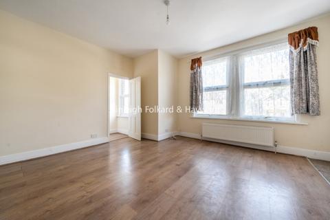 3 bedroom house to rent, Avenue Road Southgate N14