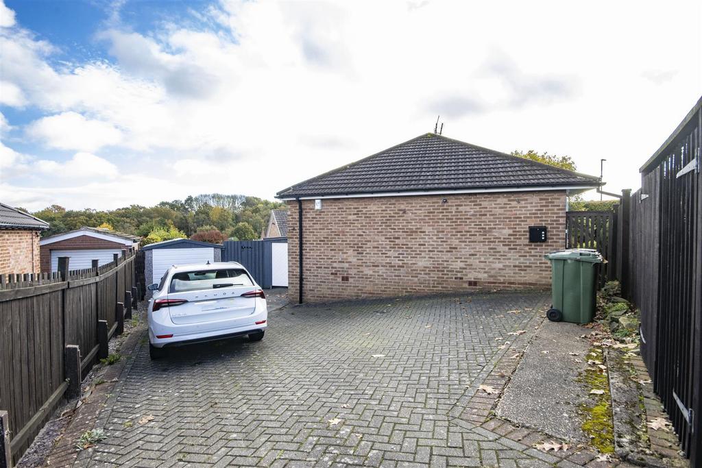 Driveway &amp; Garage