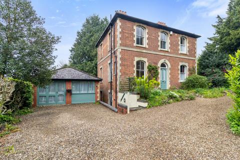 6 bedroom detached house for sale, Grundys Lane Malvern, Worcestershire, WR14 4HS