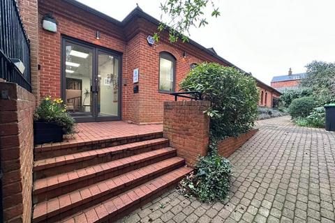 Office to rent, Trinity Gardens, 9-11 Bromham Road, Bedford, Bedfordshire, MK40 2BP