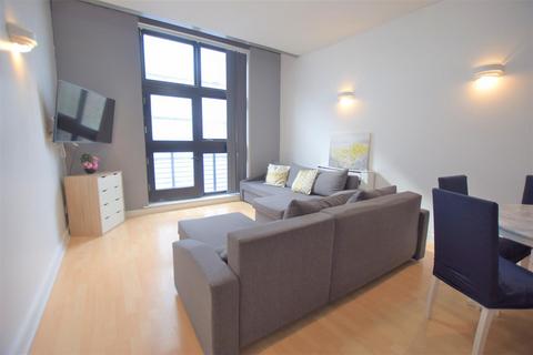 2 bedroom apartment to rent, Henry Street, Liverpool