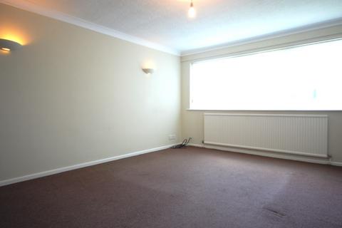 2 bedroom flat to rent, Whitegate Drive, Blackpool FY3