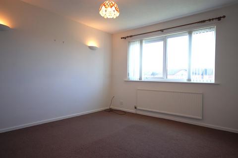 2 bedroom flat to rent, Whitegate Drive, Blackpool FY3