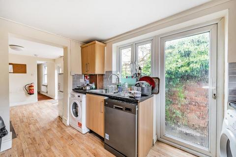 5 bedroom terraced house for sale, Aylesbury,  Oxfordshire,  HP20